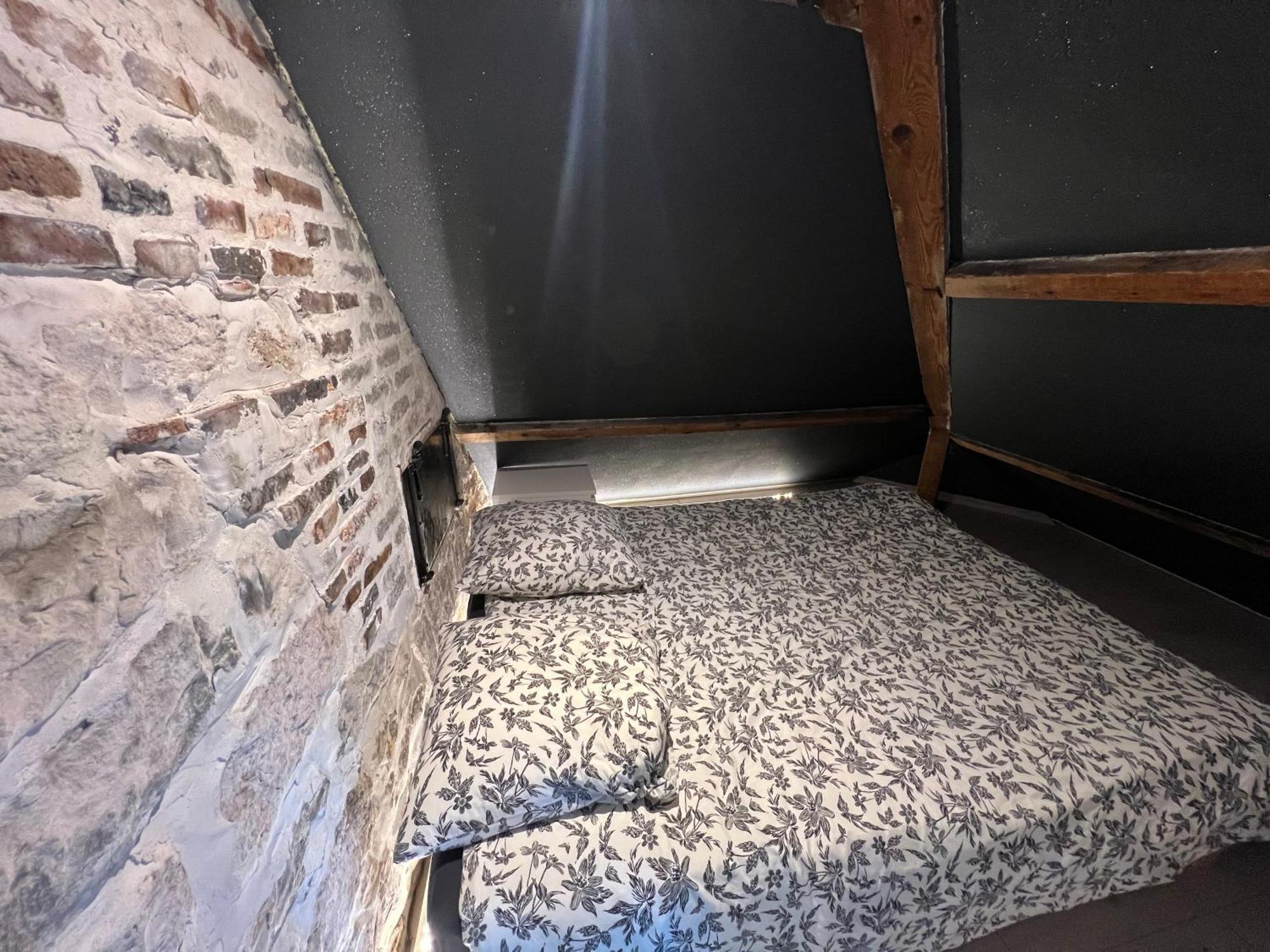 Bellevue Appartement Sous Les Toits Hypercentre Climatise 多勒 外观 照片
